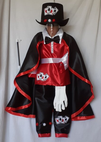 Costume de carnaval pentru copii intre 3 si 14 ani