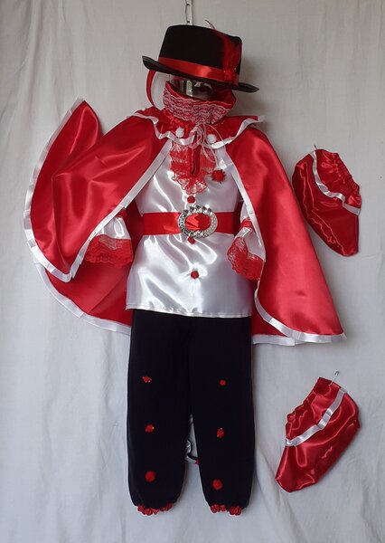 Costume de carnaval pentru copii intre 3 si 14 ani